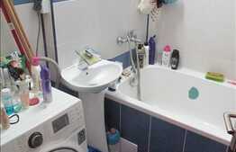 Apartament cu 2 camere, 54 mp, parcare, boxa, zona strazii Arinilor