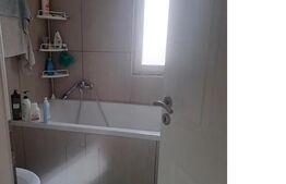 Casa cu piscina, in zona Apahida