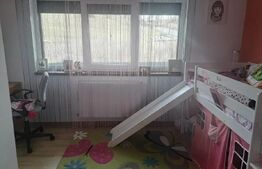 Casa cu piscina, in zona Apahida