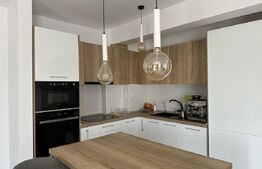 Apartament spatios cu 2 camere  