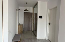 Apartament spatios cu 2 camere  
