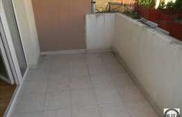 De vanzare apartament cu 3 camere, 99,4 mp, decomandat in zona strazii Campului