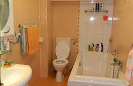 3 camere, 90 mp utili, imobil nou, scara interioara, parcare, zona Nora!