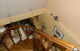 3 camere, 90 mp utili, imobil nou, scara interioara, parcare, zona Nora!