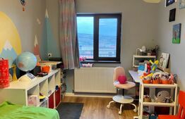 Apartament 3 camere, la cheie, terasa 51 mp, garaj, ansamblul Iris