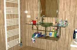 Vanzare apartament 4 camere, 87,8 mp, terasa 66 mp, zona Oncos