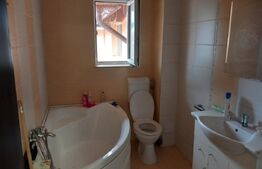 Apartament 4 camere, 80 mp, cu scara interioara, cu parcare