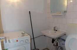 3 camere, 77 mp, decomandat, mobilat decent, zona strazii Nirajului!