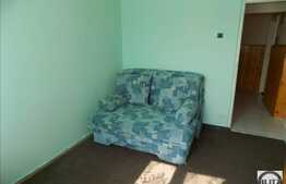 3 camere, 77 mp, decomandat, mobilat decent, zona strazii Nirajului!