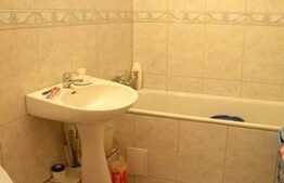 Apartament de vanzare cu 2 camere, 63 mp utili , are boxa la subsolul imobilului