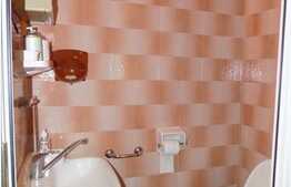 De vanzare apartament 2 camere, 80 mp, boxa subsol, zona strazii Horea