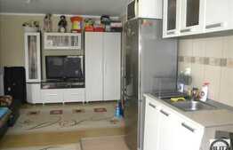 Inchiriere 2 camere, 49 mp, balcon de 7 mp! Mobilat modern! Cu parcare!