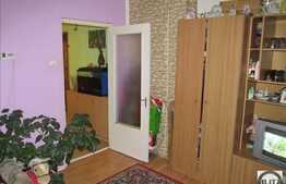 Apartament decomandat cu 2 camere, 50 mp, la cateva minute de sensul giratoriu!