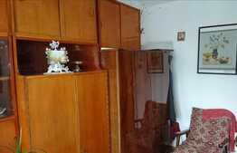 Vanzare apartament 4 camere, 71 mp, boxa, loc de parcare, zona strazii Donath