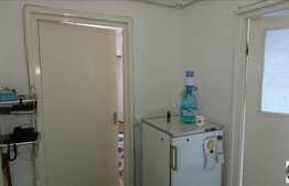 Vanzare apartament 4 camere, 71 mp, boxa, loc de parcare, zona strazii Donath