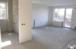 2 camere, 58,25 mp, terasa 51,85 mp, zona Calea Turzii