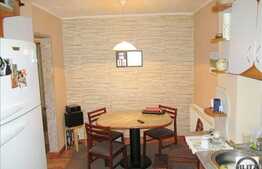 4 camere, 80 mp utili, parcare, boxa, zona strazii Aurel Vlaicu