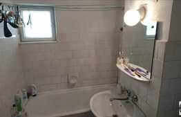 De vanzare apartament 4 camere, 110 mp, decomandat, zona Pritax