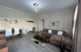 Apartament 3 camere, lux, 74 mp, 2 parcari, zona Terra! 