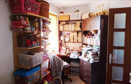 Vanzare apartament 2 camere, 50 mp, decomandat, zona strazii Cometei