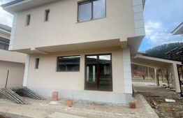 Case individuale 4 camere, 110 mp, 400 teren, Luna de Sus 