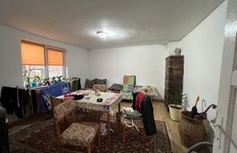 Casa de 75 mp, 3 camere,  teren 642 mp,  Livada 