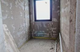 Casa individuala, 190mp, 5 camere, 4 bai, 800mp teren, Luna de Sus