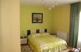 Vanzare 3 camere, in zona magazinul Oncos, 100 mp utili, 2 balcoane, parcare