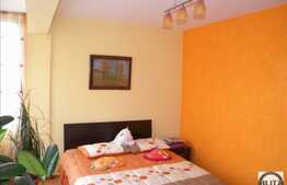 Vanzare 3 camere, in zona magazinul Oncos, 100 mp utili, 2 balcoane, parcare