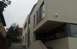 Imobil de birouri, 610 mp