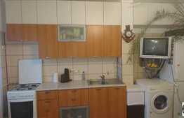 De vanzare apartament 2 camere, 42 mp,etaj intermediar, zona strazii Vanatorului