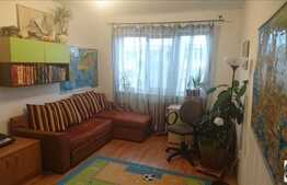 De vanzare apartament 2 camere, 42 mp,etaj intermediar, zona strazii Vanatorului