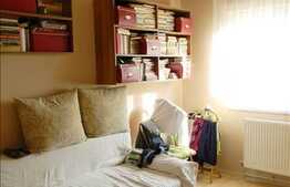 3 camere, decomandat, boxa la subsol, zona strazii Balea