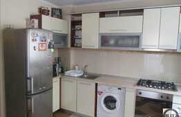 Apartament 2 camere, 48 mp utili, balcon, parcare cu CF! Zona Florilor!