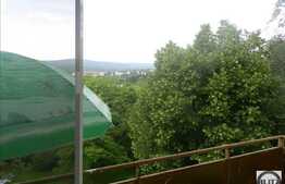 De vanzare apartament 3 camere, 62 mp, boxa subsol, zona strazii Aleea Azuga