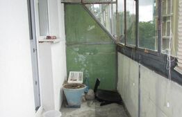 Apartament 3 camere, 70 mp, zona Hotel Royal