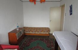 Apartament 3 camere, 70 mp, zona Hotel Royal