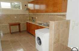 2 camere , 57 mp utili, partial mobilat, zona strazii Meteor