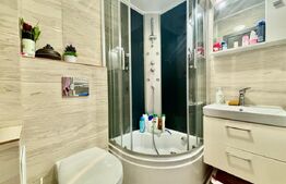 Apartament 3 camere, 2 bai, 72 mp, parcare,  zona Eroilor