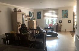 Casa in Sanpetru - placuta cu gradina cocheta