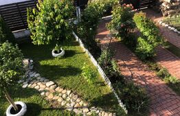 Casa in Sanpetru - placuta cu gradina cocheta