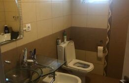 Casa in Sanpetru - placuta cu gradina cocheta