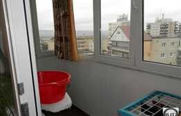 3 camere, 66,47 mp utili, partial mobilat, zona strazii Luceafarului