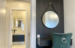 Apartament de  3 camere LUX, 76mp, parcare subterana,  zona Semi Central