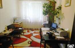 Vanzare apartament 3 camere, 60 mp, decomandat, zona strazii Liviu Rebreanu