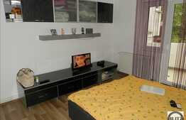 4 camere, 80 mp utili, partial mobilat, decomandat, zona Calea Turzii