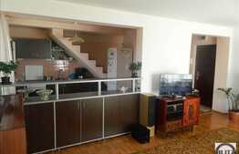 De vanzare apartament 5 camere, 140 mp, parcare, zona strazii Bulevardul Muncii