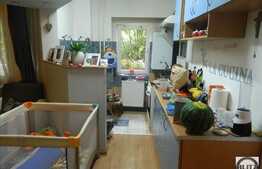 De vanzare apartament 3 camere, 69 mp, zona strazii Aurel Vlaicu