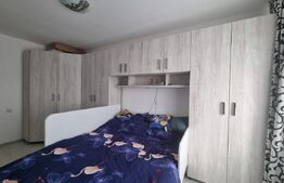 Apartament 3 camere decomandate, etaj intermediar, zona Restaurantului Regal