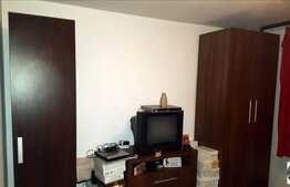2 camere, 54 mp, decomandat, mobilat dragut, strada Padurii
